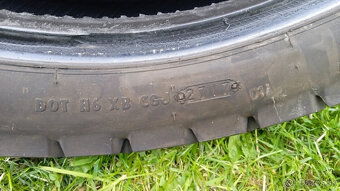 Pneu na moto 90/90/21, 120/90/17 - 9