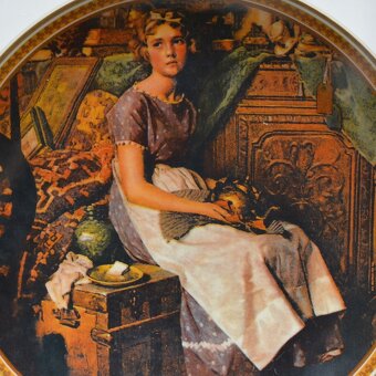 Séria vintage porcelánových tanierov zo života žien - 9
