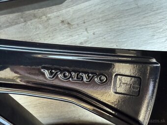 R19 ORIG.ZIMNÍ KOLA VOLVO XC60 235/55/19 REF 2024 - 9