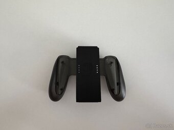 Predám Nintendo Switch OLED + príslušenstvo - 9