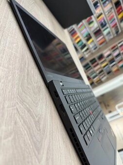 Používaný notebook Lenovo ThinkPad T470s - 9