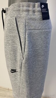 NIKE pánske sivé tepláky - 9