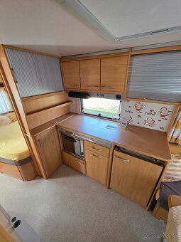 Obytný príves Knaus 500 - sprcha, bojler, solarny panel - 9