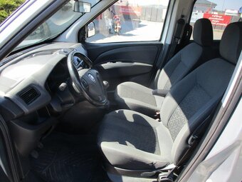 FIAT DOBLO 1,6MJTD 66kw 11/2011 7MÍST, BEZ KOROZE - 9