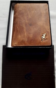 luxusný opasok, okuliare Ray-BAN, Montblanc,  peňaženky - 9