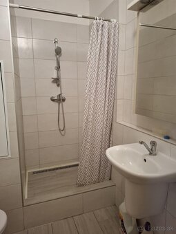 1.izb.byt pri Kaštieli v Holíči len u nás v ponuke - 9