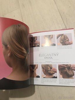 Líčenie mejkap, Vlasy ako šperk - 9