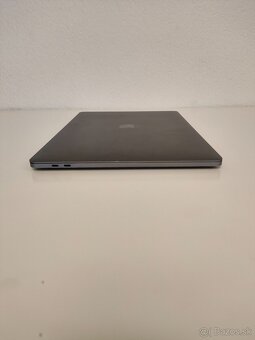 MacBook Pro 15 2017 | i7 • 16GB • 256GB 📦 - 9