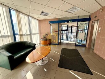 NA PRENÁJOM KOMERČNÝ PRIESTOR (34m2) V CENTRE MESTA SENICA - 9