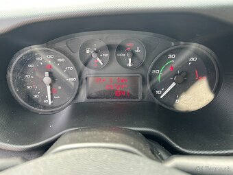 Iveco Daily 35S15 107KW 2dv. MT/6 - 9