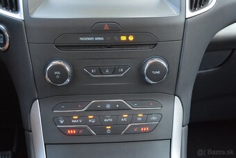 Ford S-Max 2.0 TDCi SR 1 majiteľ - 9