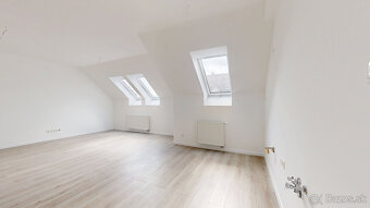 Priestranný 3-izbový byt v projekte Polianky B136 - 9