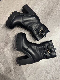 Buffalo kožené čižmy 38 - 9