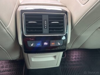 Skoda Superb 2.0 TDi L&K - 9