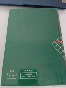 Učebnice / zbierky z fyziky ZŠ aj SS - 9