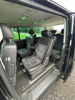 Volkswagen Multivan T5 Highline - 9