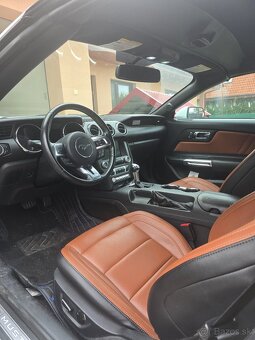 Ford Mustang V6 cabrio - 9