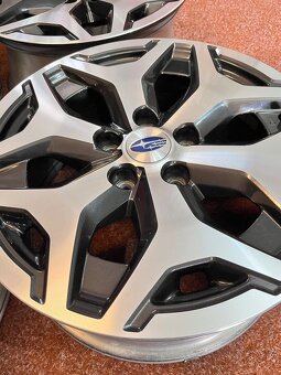 5x114,3 R17 originál Subaru Forester TOP STAV - 9