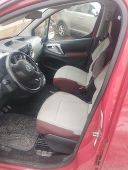 Citroen Berlingo 1.6hdi - 9