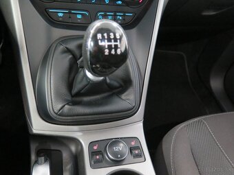 Ford Kuga 1.6 EB,klima,tažné,výhřev - 9