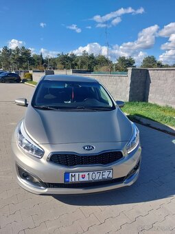 Predám Kiu ceed 1.4 cvvt - 9