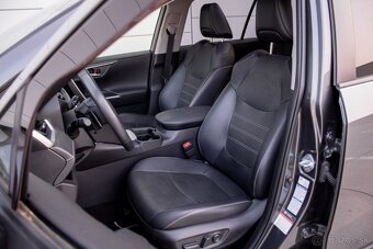 Toyota RAV4 2.5 Hybrid e-CVT Executive AWD, ODPOČET DPH - 9