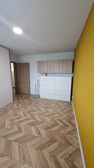 3i zariadený byt s balkónom, Nábrežie Sv. Cyrila, Prievidza - 9