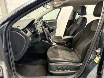 ŠKODA OCTAVIA COMBI SCOUT 2.0 DSG.4X4 - 9