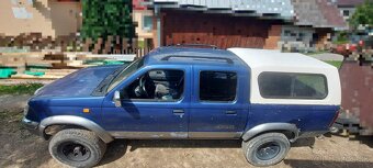 Nissan Navara D22 - 9