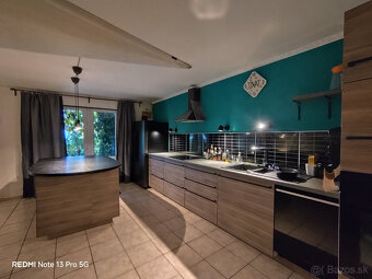 FINREA│3-izbový byt s terasou, predzáhradkou a parkovacím mi - 9