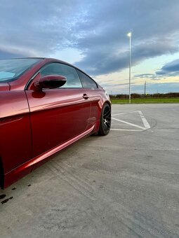 BMW M6 E63 5.0 V10 2006 - 9