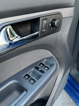 VW Touran 1.9 TDI DSG - 9