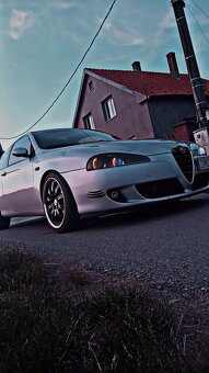 Alfa Romeo 147 1.9 jtd - 9