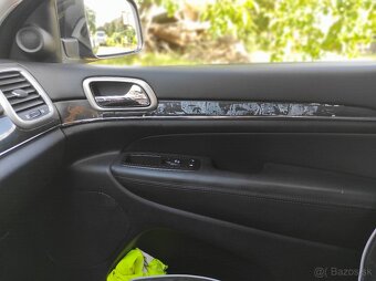 JEEP Grand Cherokee - 9
