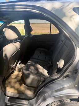 Predam KIA Sorento 2.5 103kw automat 4x4 - 9