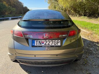 Honda Civic 8g 2.2 diesel - 9