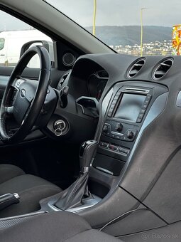 Ford Mondeo 4 Combi Facelift 2.0 TDCI - 9
