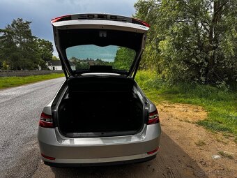 Škoda Superb sedan 2.0 TDI 140kW 4x4 L&K 7 stupňový automat - 9