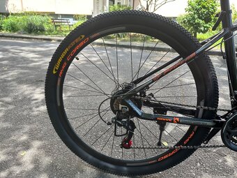 Predám úplne nový horský bicykel hliníkový - 9