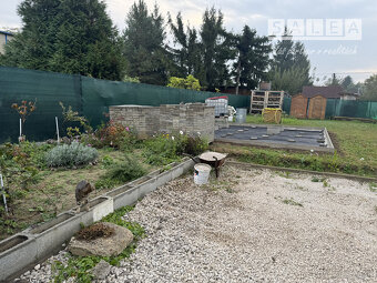 Dvojzáhrada v Kráľovej nad Váhom pri Váhu o výmere 523 m2 EX - 9