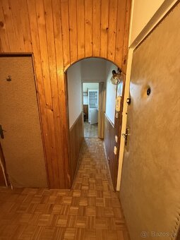 Ponúkam na prenájom 3 izbový byt NMnV - 9
