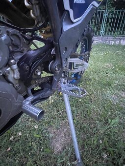 husqvarna FE 250/300 - 9
