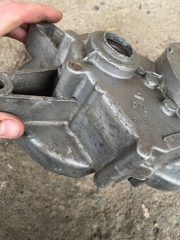 Bloky motora Babetta 215 + štítok a rám - 9