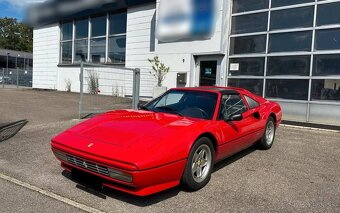 Ferrari 328 GTS z roku 1988 - 9