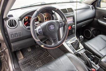 Suzuki Grand Vitara X30 1.9 DDiS, 95kW, M5, 5d. - 9