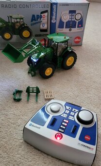 RC traktor Siku Control John Deere7310R - 9