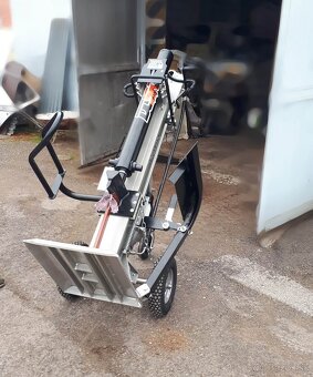 DCSK profi tech - Jansen TS-22E E 22/110 vertikálna štiepačk - 9