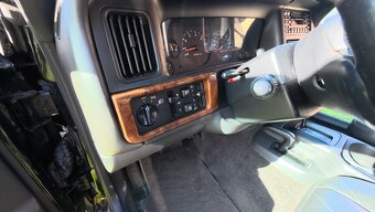 Jeep Grand Cherokee 5.2 Limited - 9