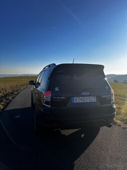 Subaru Forester 2.0 D - 9