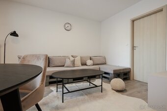 Rezervované 3 izbový byt s terasou+parkovacie miesto,Okružná - 9